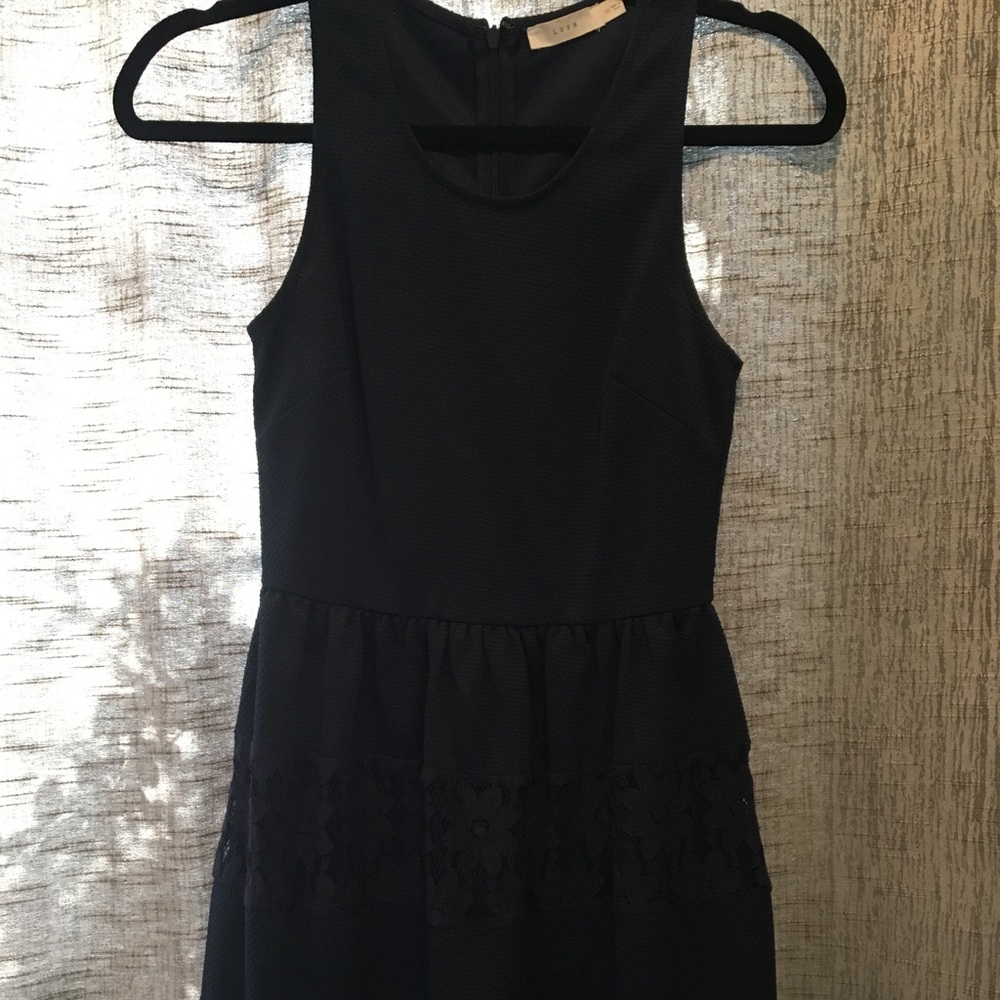 Short dress